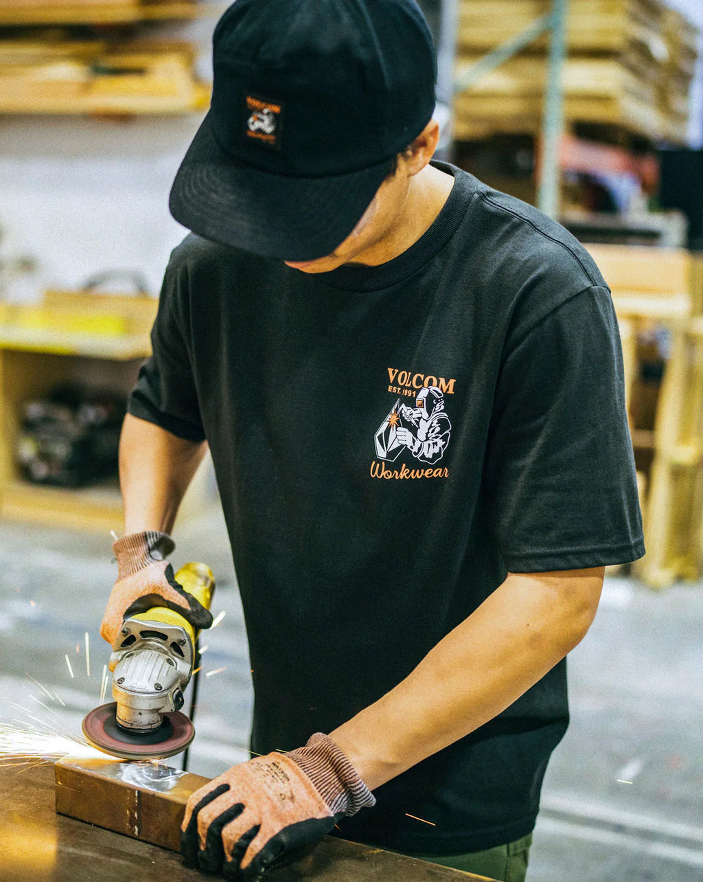 Camiseta Volcom Silk MC Workwear Welder